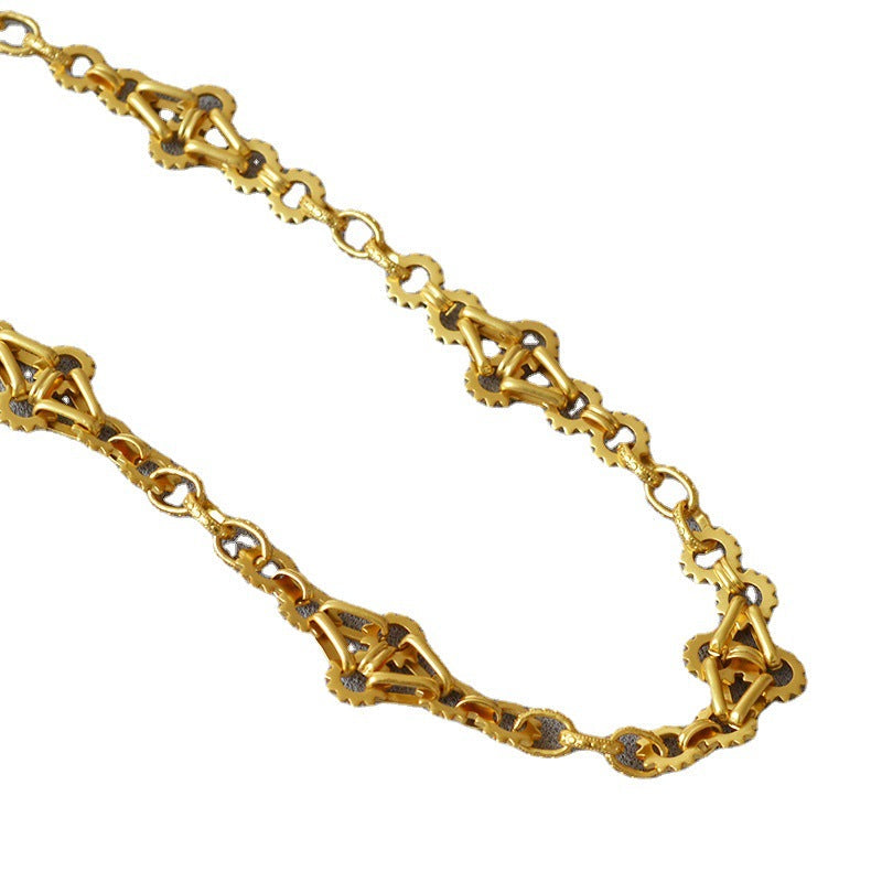 Beautiful Gold Necklace with Unique Style