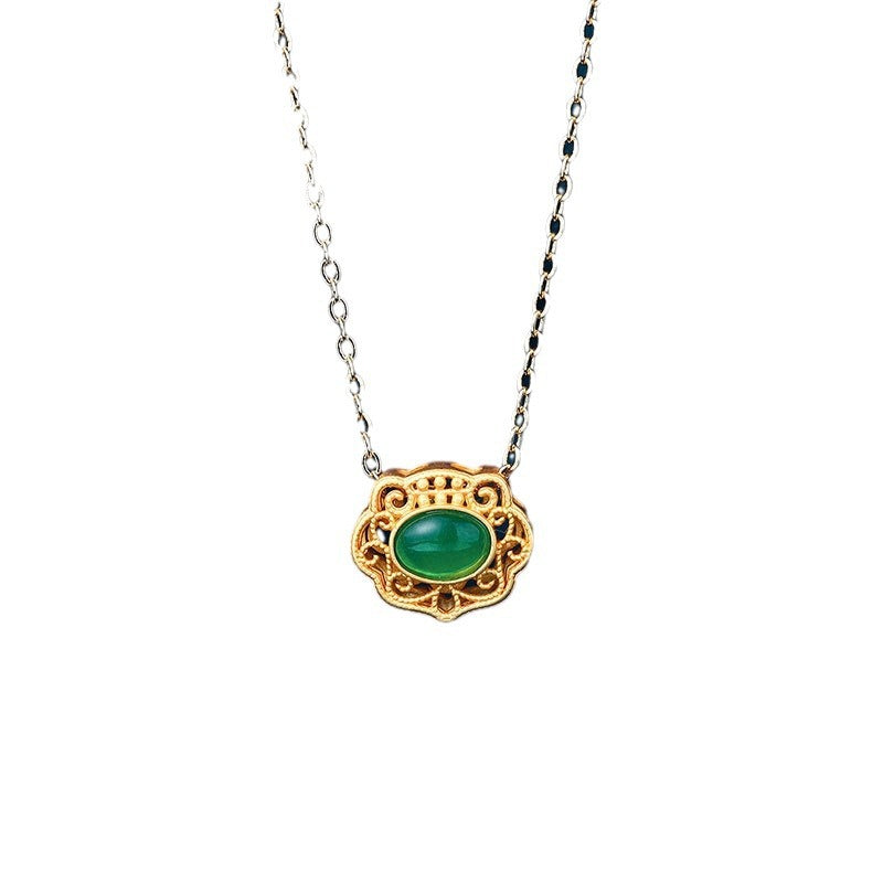 Classic Gold Necklace with Timeless Appeal