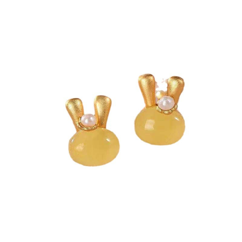 Beautiful Gold Earring with Unique Style