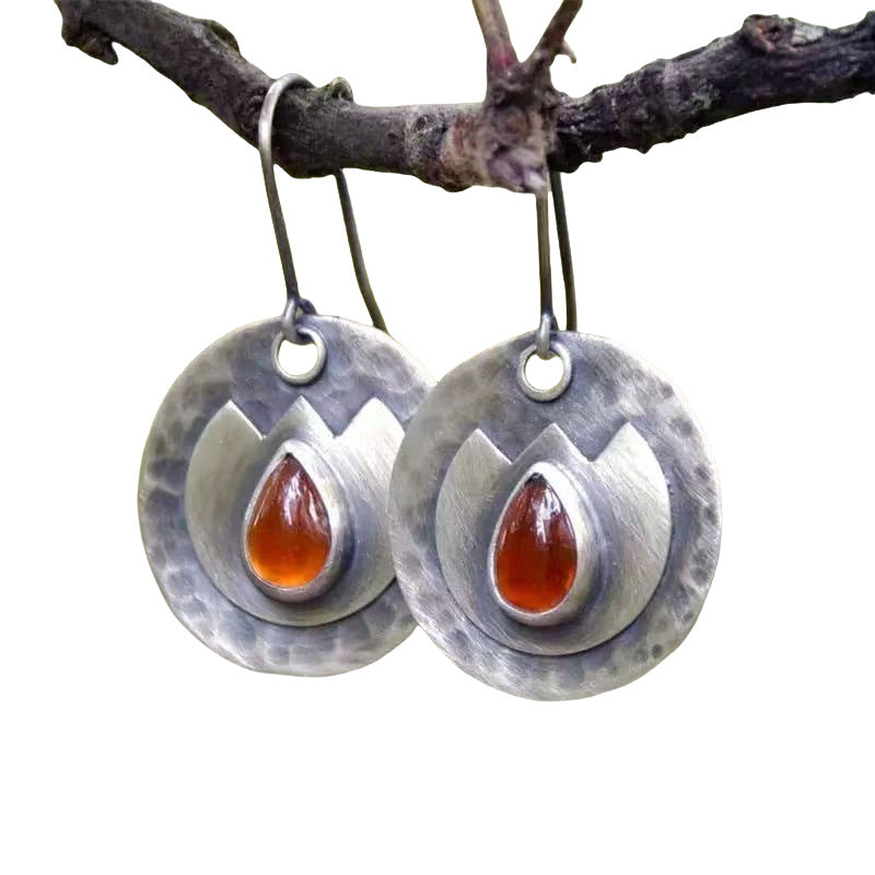 Charming Earring for Any Occasion