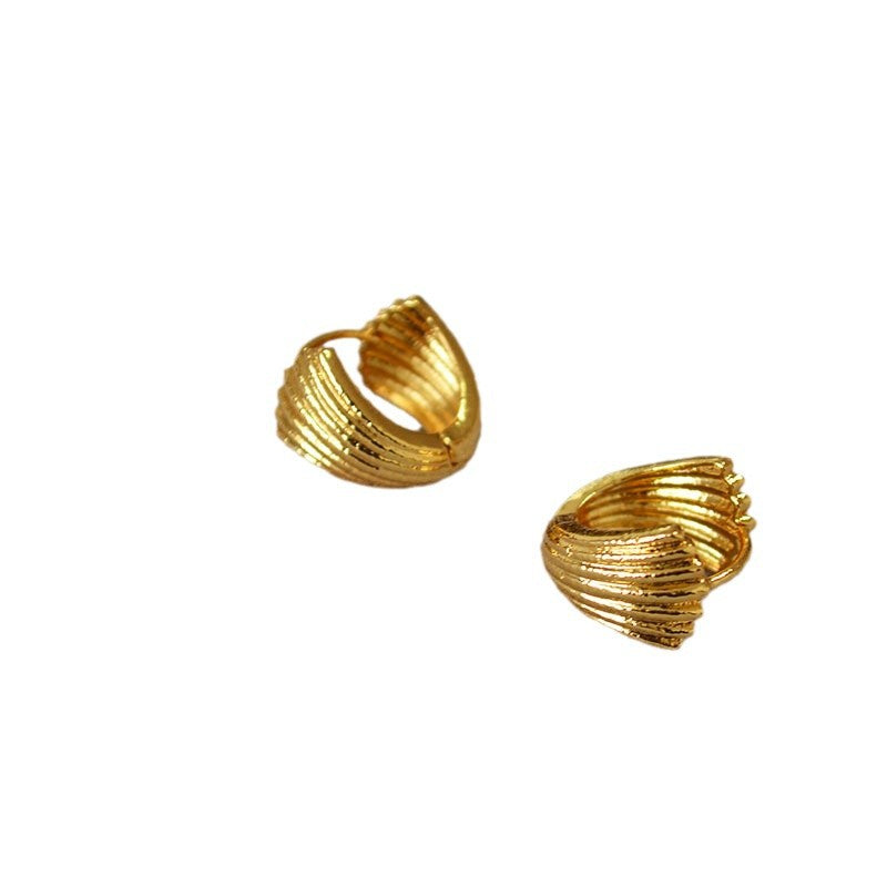 Stunning Gold Earring for Daily Wear