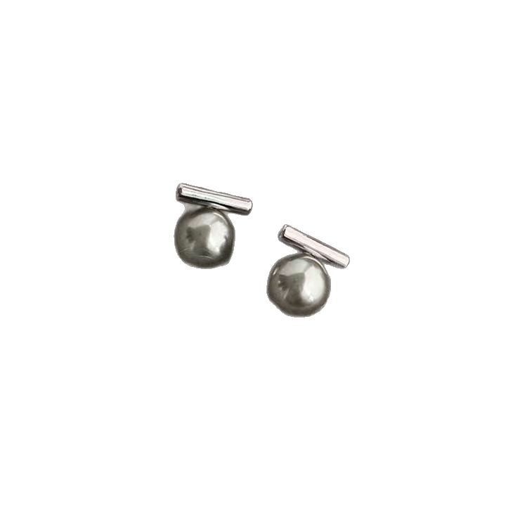 Vintage Handmade Pearl Earring