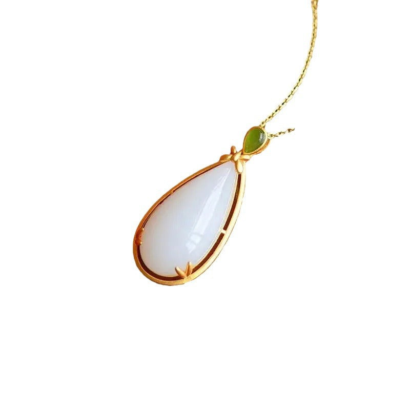 Stunning Silver Necklace for Daily Wear