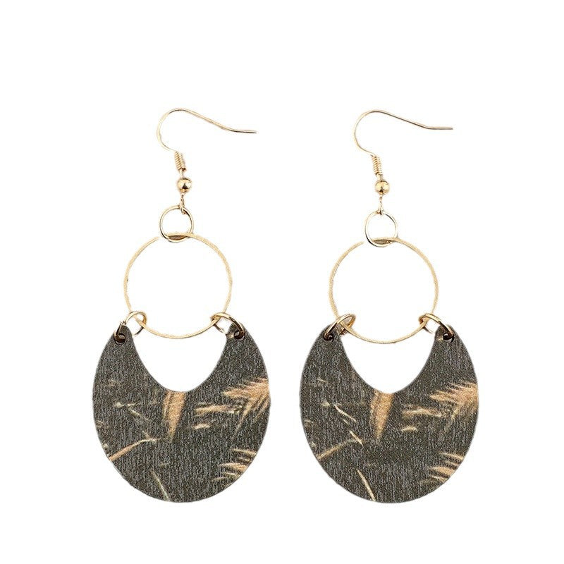 Classic Earring with Timeless Appeal
