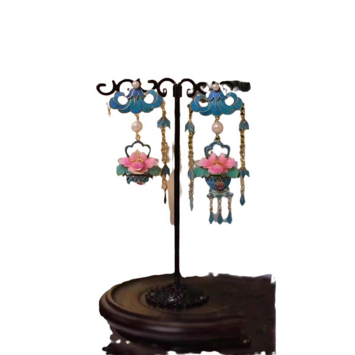 Elegant Earring for Every Occasion