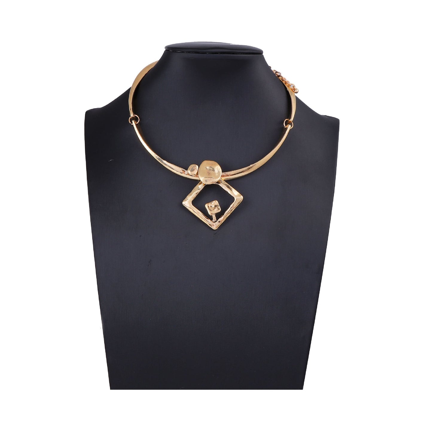 Classic Necklace with Timeless Appeal