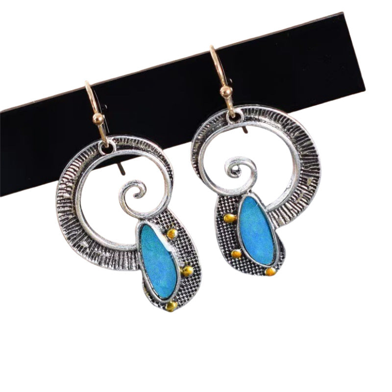 Classic Earring with Timeless Appeal