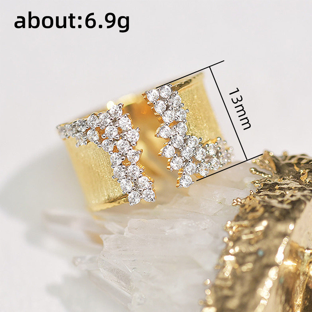 Delicate Artisan Gold Bracelet