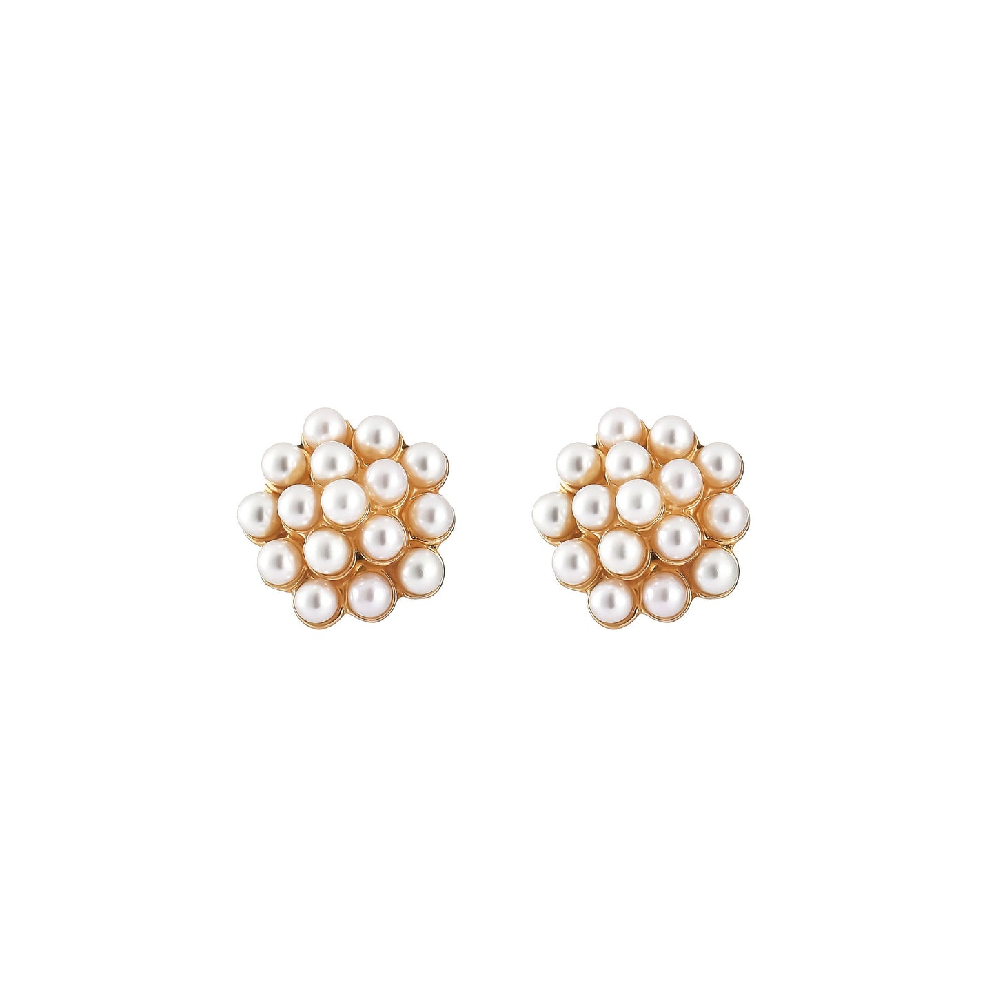Stunning Pearl Earring for Daily Wear