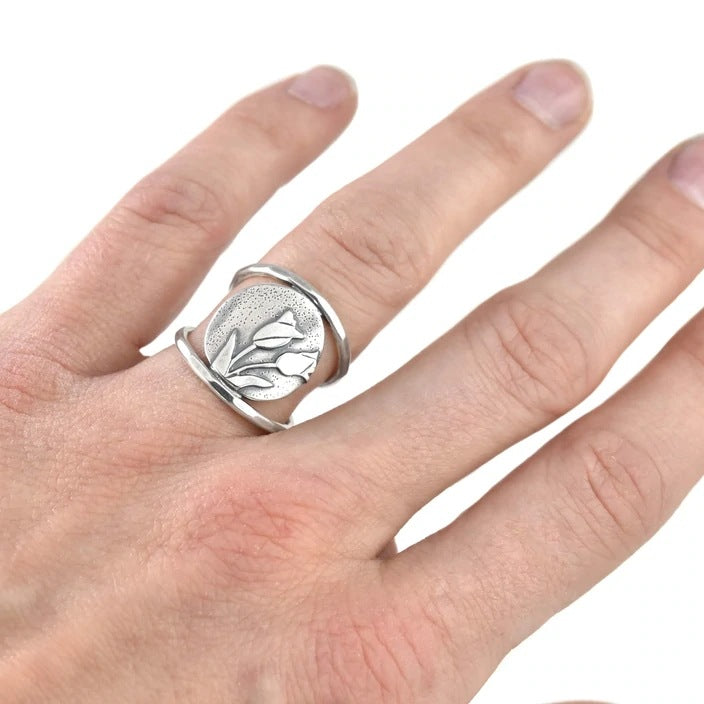 Romantic Silver Ring for Special Moments