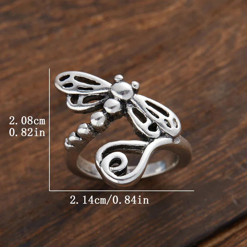 Stunning Silver Ring for Daily Wear