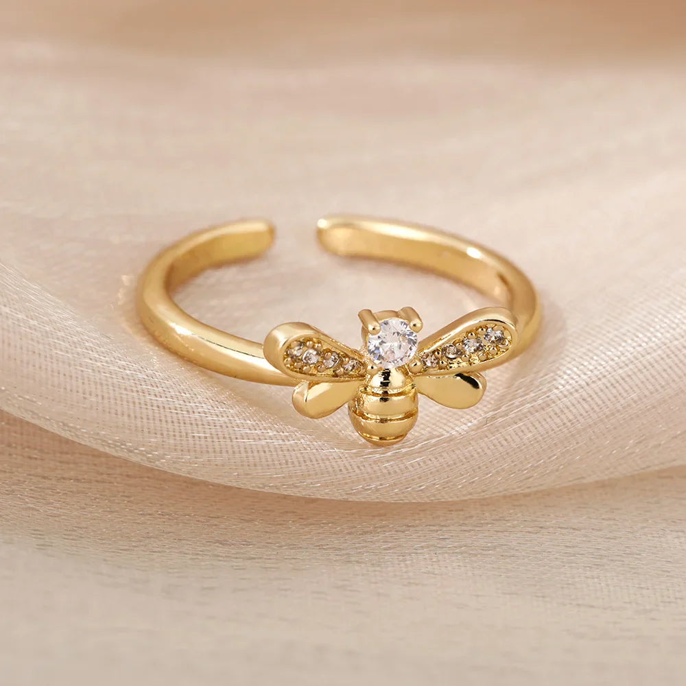 Beautiful Gold Ring with Unique Style