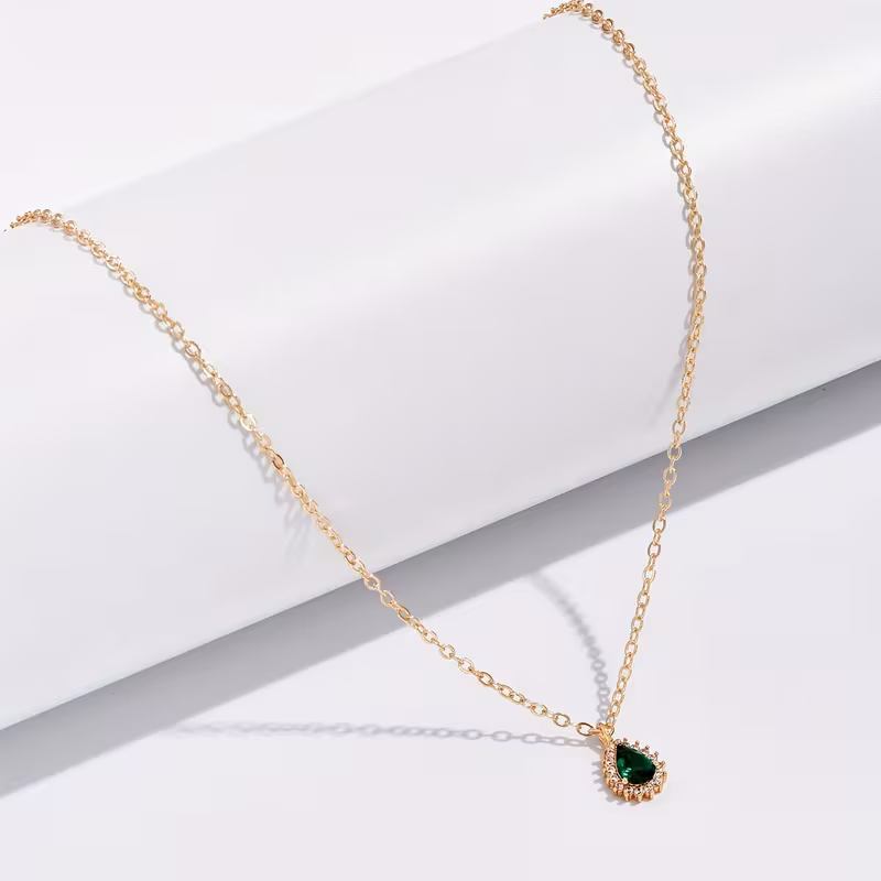 Stunning Necklace for Daily Wear