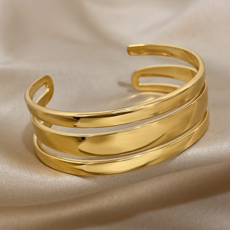Beautiful Bracelet with Unique Style