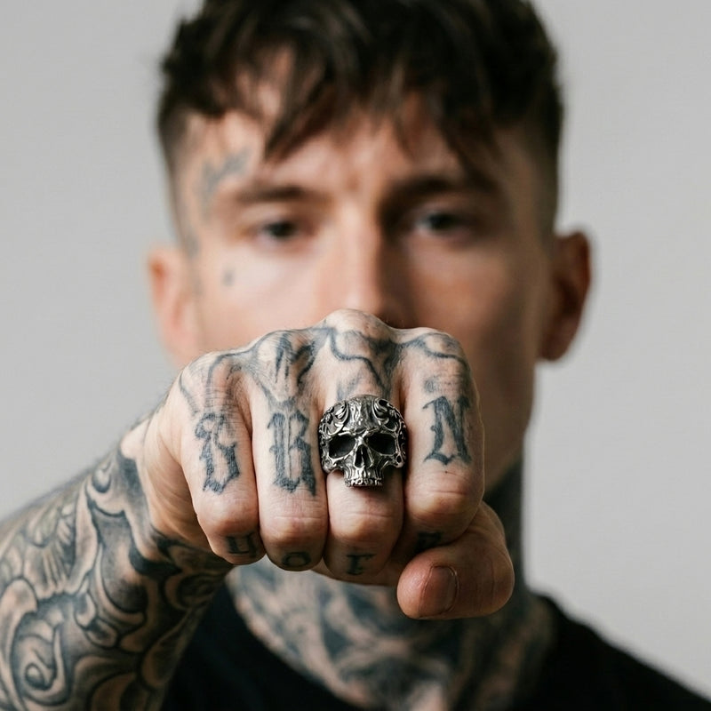 Skull Ring: 