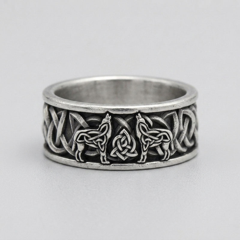 Knotwork Wolf Band Ring