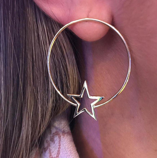 Beautiful Earring with Unique Style