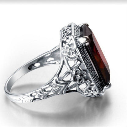 Beautiful Ring with Unique Style
