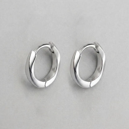 Polished Chunky Hoop Earrings