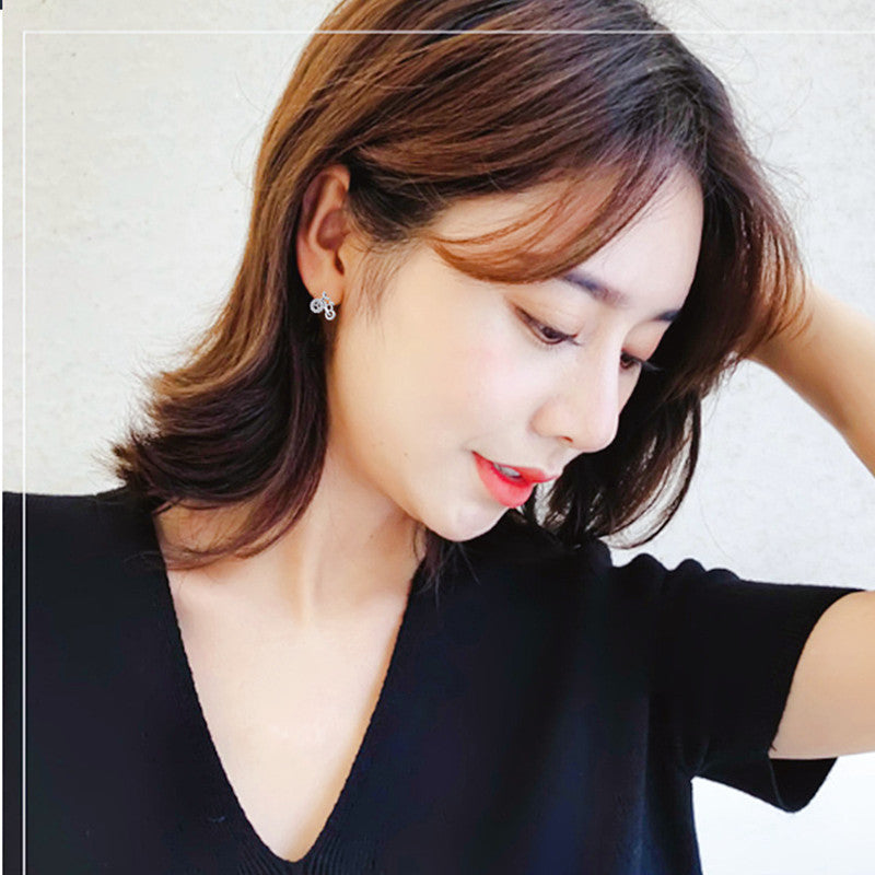 Beautiful Earring with Unique Style