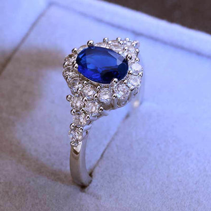 Beautiful Gold Ring with Unique Style