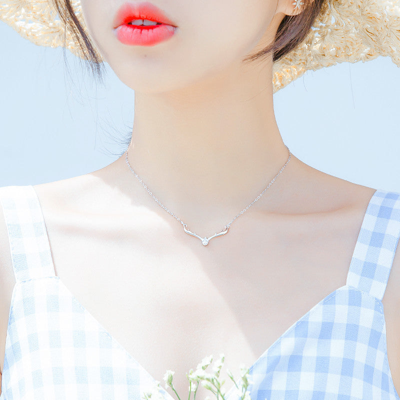 Romantic Necklace for Special Moments