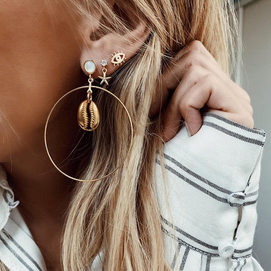 Romantic Gold Set for Special Moments