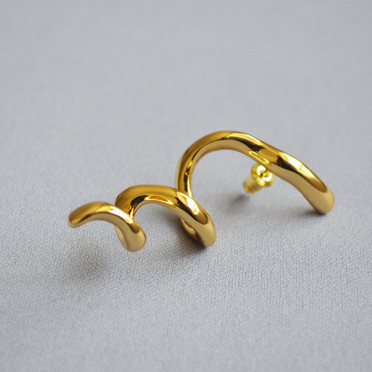 Delicate Artisan Gold Earring