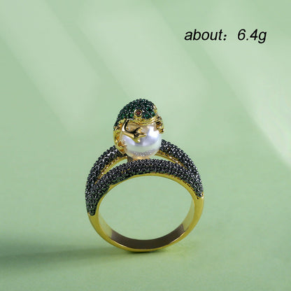 Beautiful Gold Ring with Unique Style