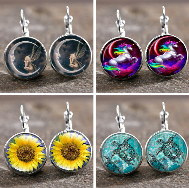 Charming Earring for Any Occasion