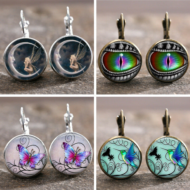 Charming Earring for Any Occasion