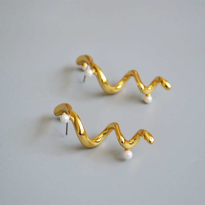 Elegant Pearl Earring for Every Occasion