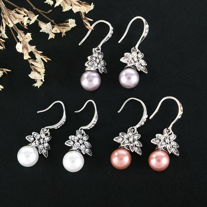 Romantic Pearl Earring for Special Moments