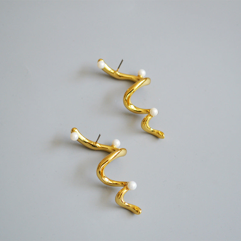 Elegant Pearl Earring for Every Occasion