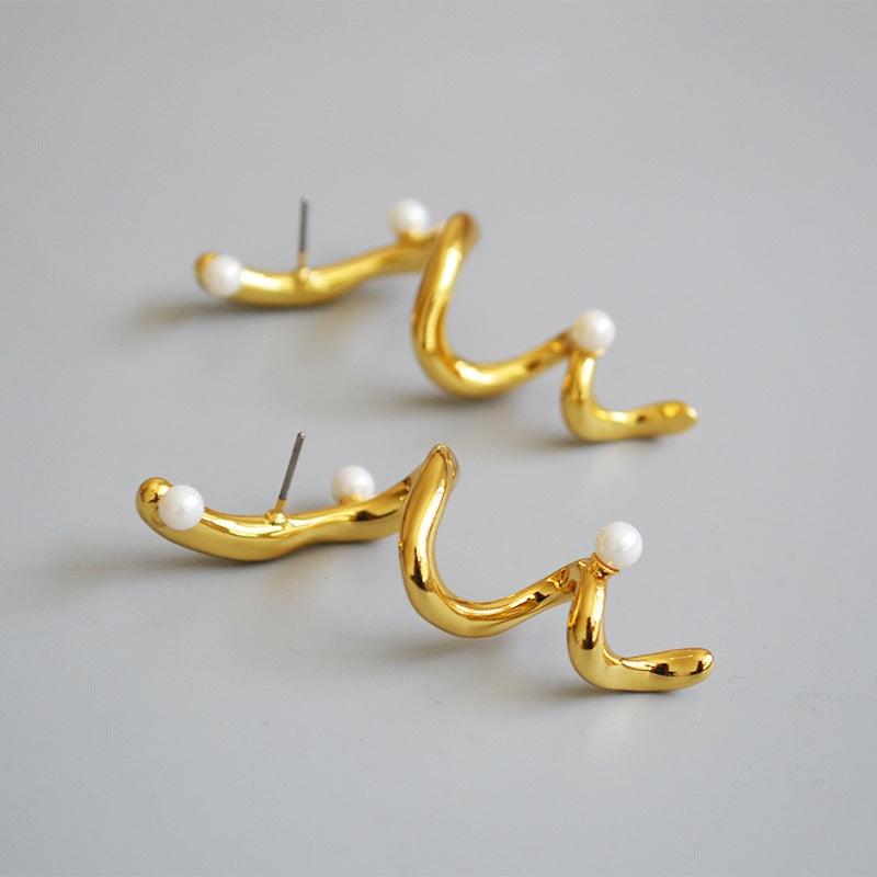 Elegant Pearl Earring for Every Occasion