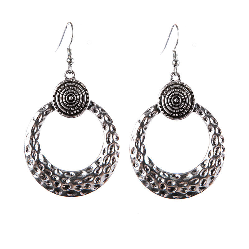 Classic Earring with Timeless Appeal