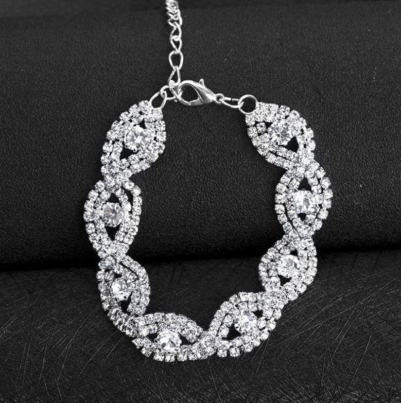 Beautiful Bracelet with Unique Style