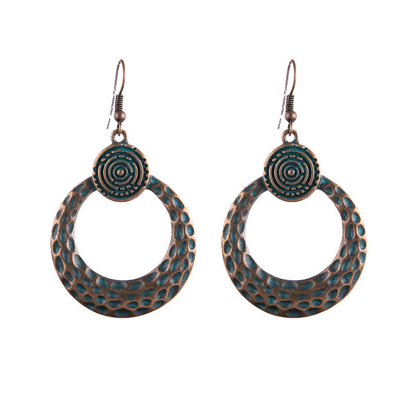 Classic Earring with Timeless Appeal