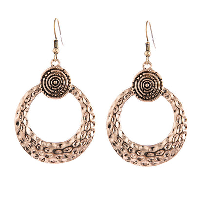 Classic Earring with Timeless Appeal