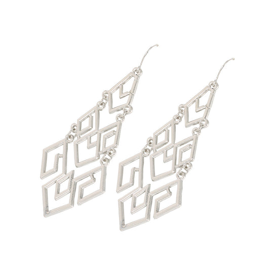 Classic Earring with Timeless Appeal