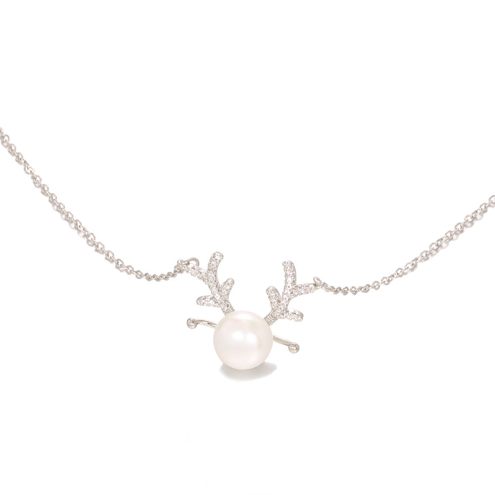 Charming Pearl Necklace for Any Occasion