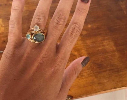 Romantic Gold Ring for Special Moments