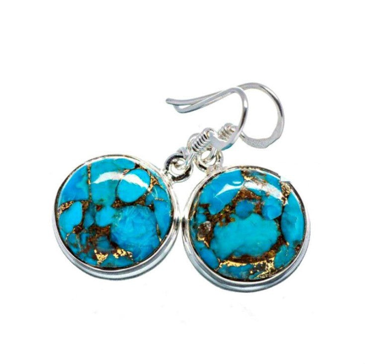 Charming Silver Earring for Any Occasion