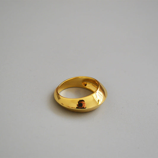 Classic Ring with Timeless Appeal