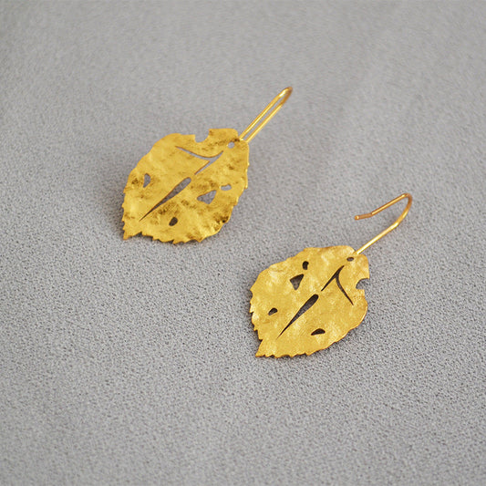 Beautiful Gold Earring with Unique Style