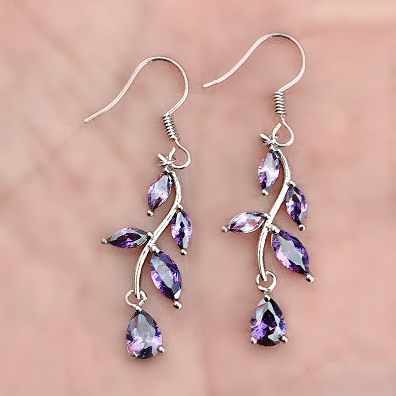 Charming Earring for Any Occasion
