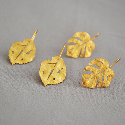 Beautiful Gold Earring with Unique Style