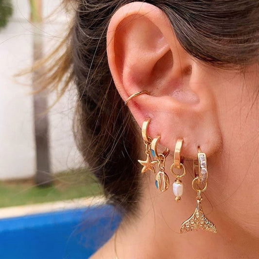 Classic Gold Set with Timeless Appeal