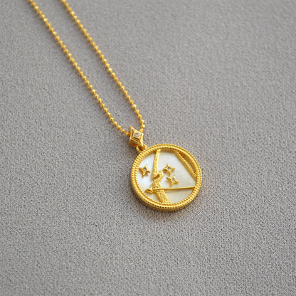 Romantic Gold Necklace for Special Moments