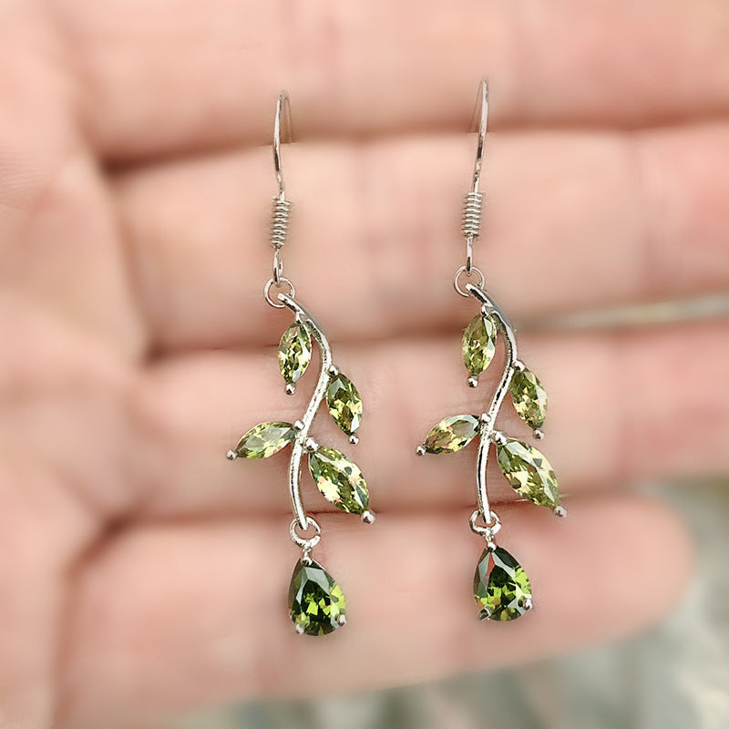 Charming Earring for Any Occasion